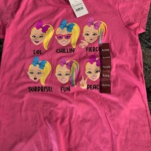Jojo Siwa T-shirt size 14/16(xl) & Jojo slipper socks (6-8 1/2)